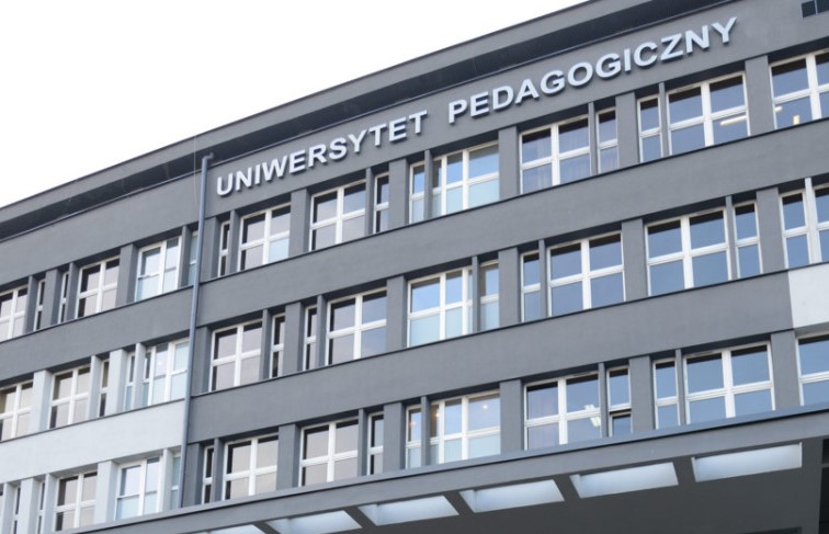 Krakowski Uniwersytet Pedagogiczny hologramy na legitymacje
