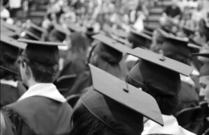 Pozostawienie legitymacji studenckiej po studiach, jak to zrobić